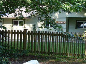 Cabins And Campground At Cultus Lake Park Otel Chilliwack Dış mekan fotoğraf